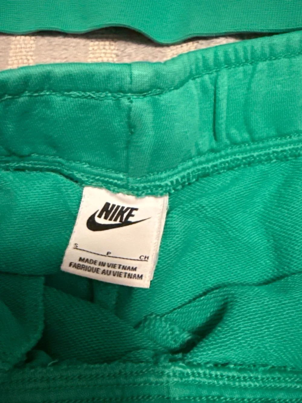 Nike Green Crewneck and Shorts Set